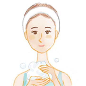 正しく洗おう！石鹸洗顔　step2 手のひらで空気をたっぷり含めるように石鹸を泡立てる。